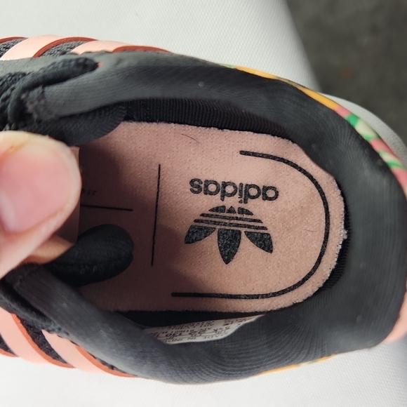 Adidias Originals Multix Td Sneakers - Picture 6 of 8